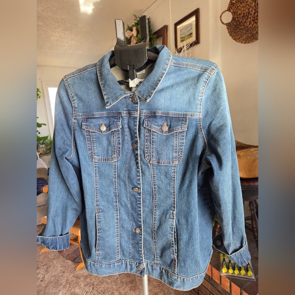 Women with Control Classic Blue Jean Jacket
